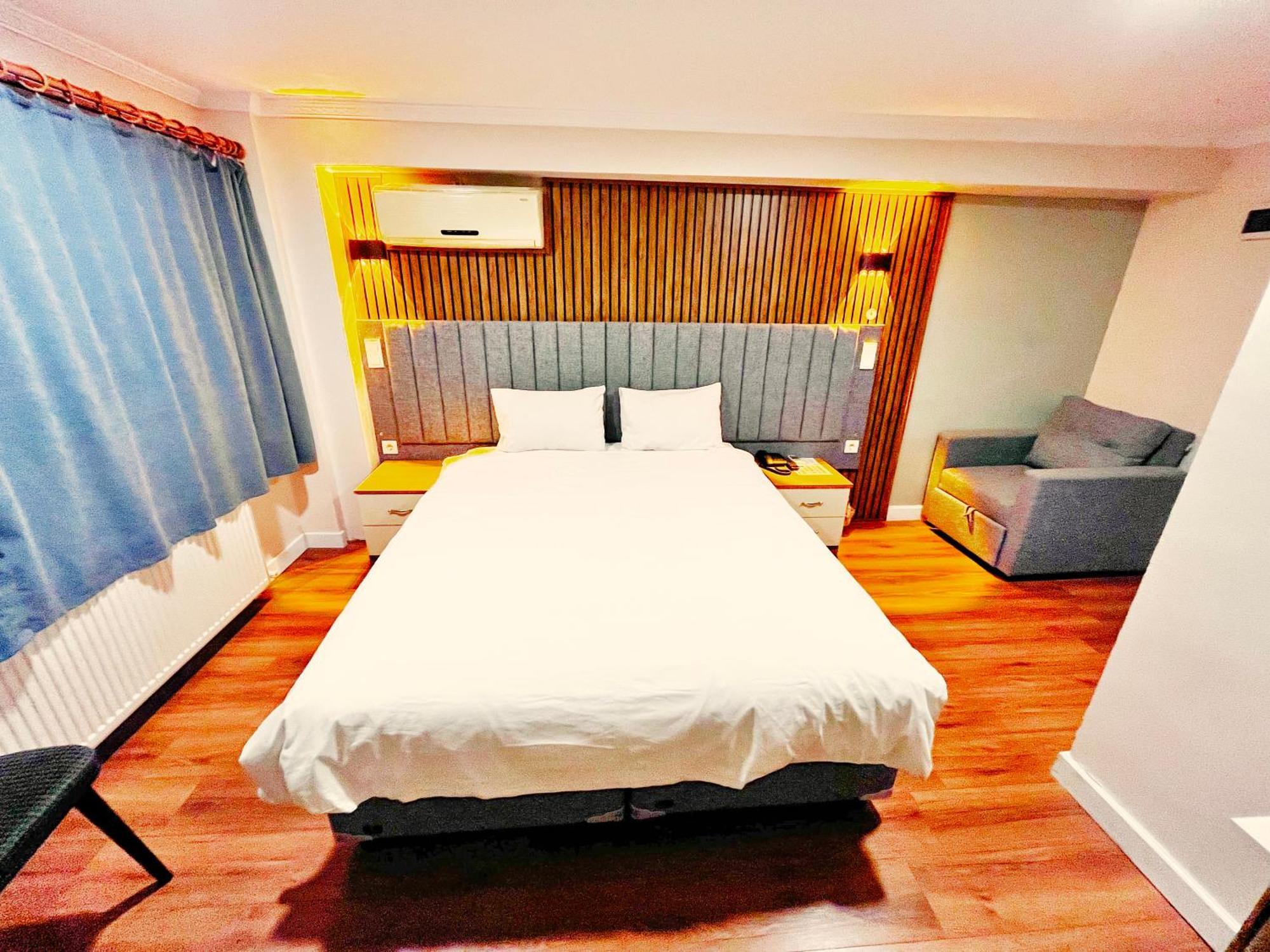 Naila Hotel Istanbul Exteriör bild