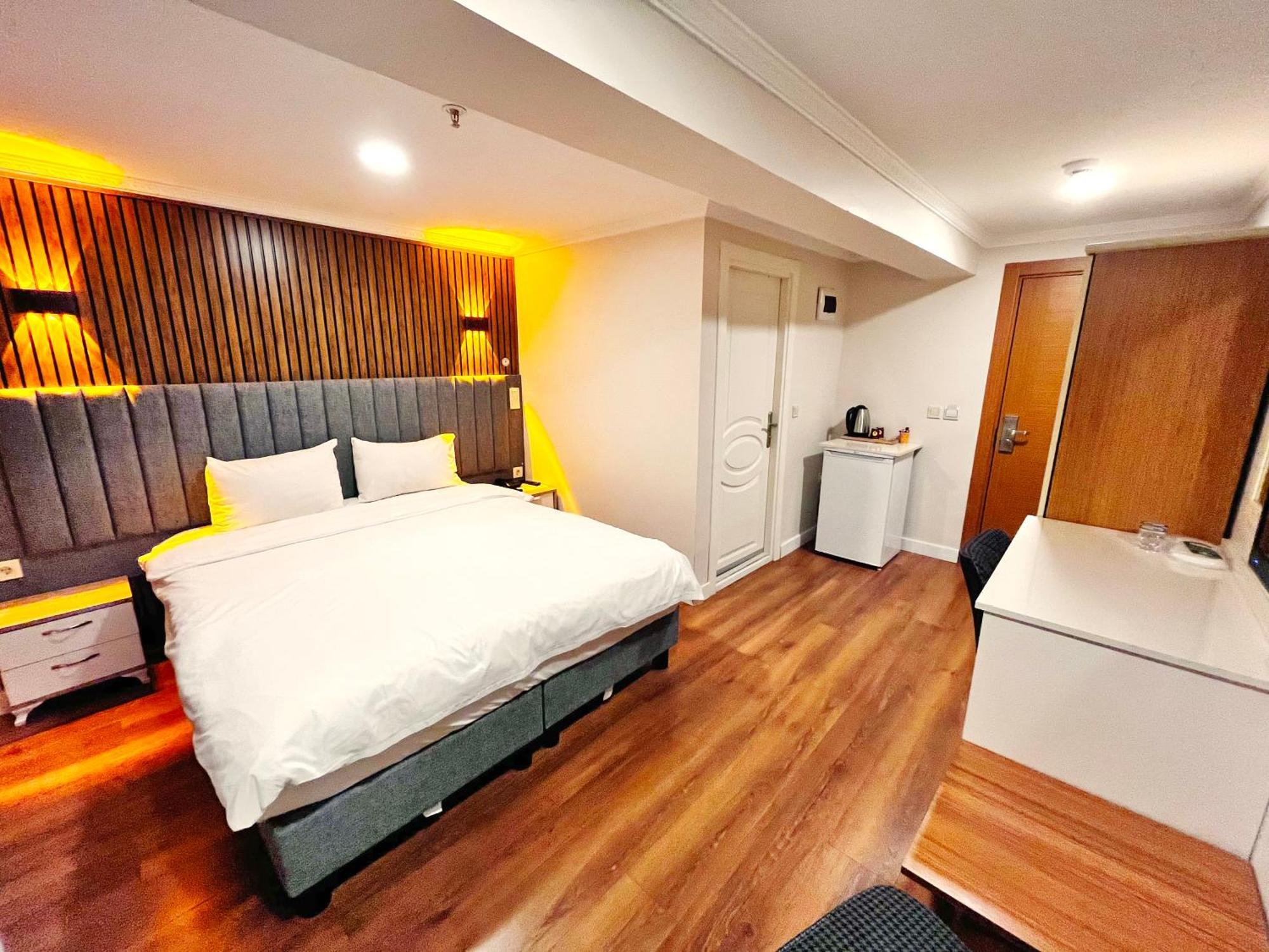 Naila Hotel Istanbul Exteriör bild