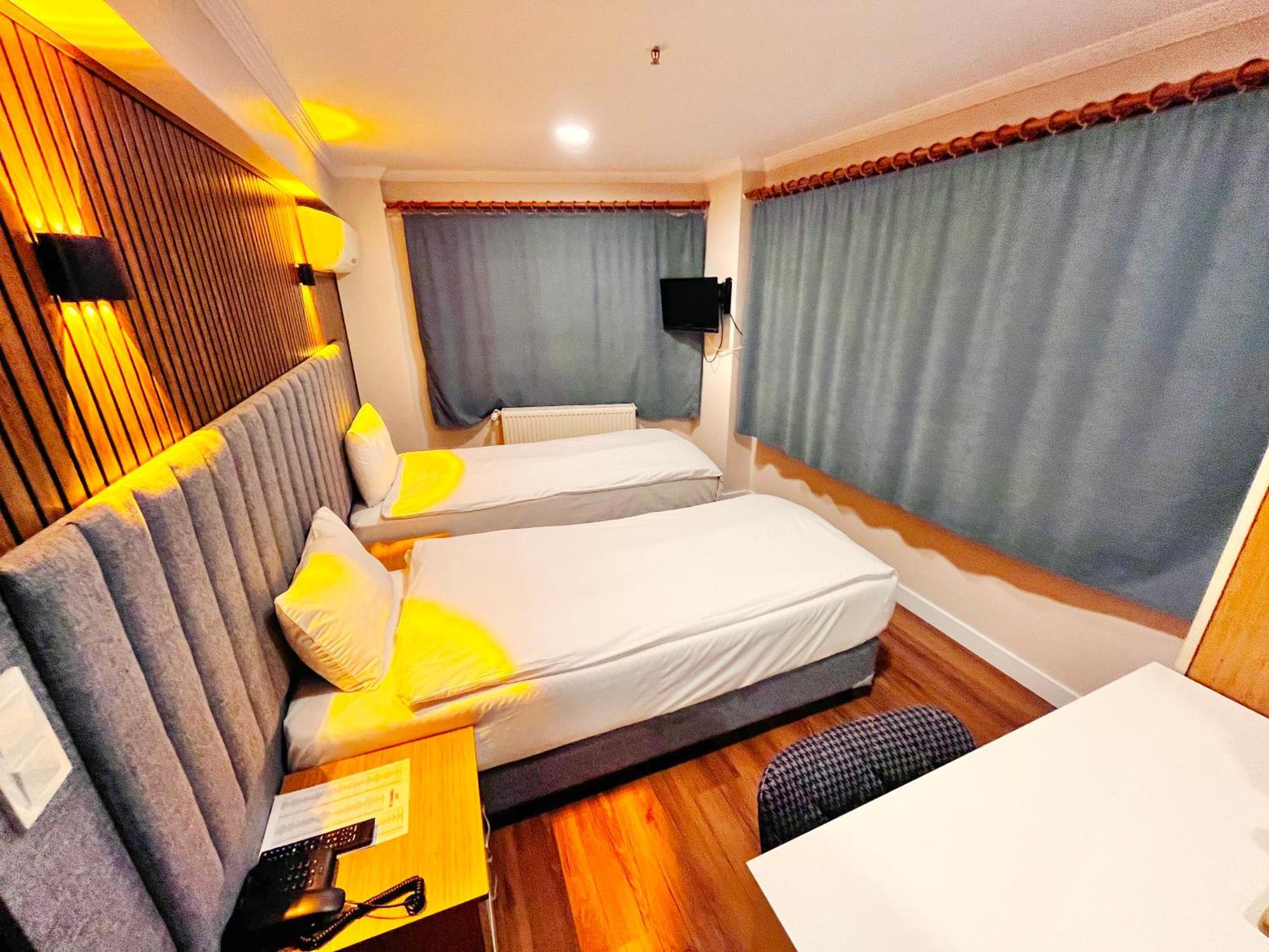 Naila Hotel Istanbul Exteriör bild