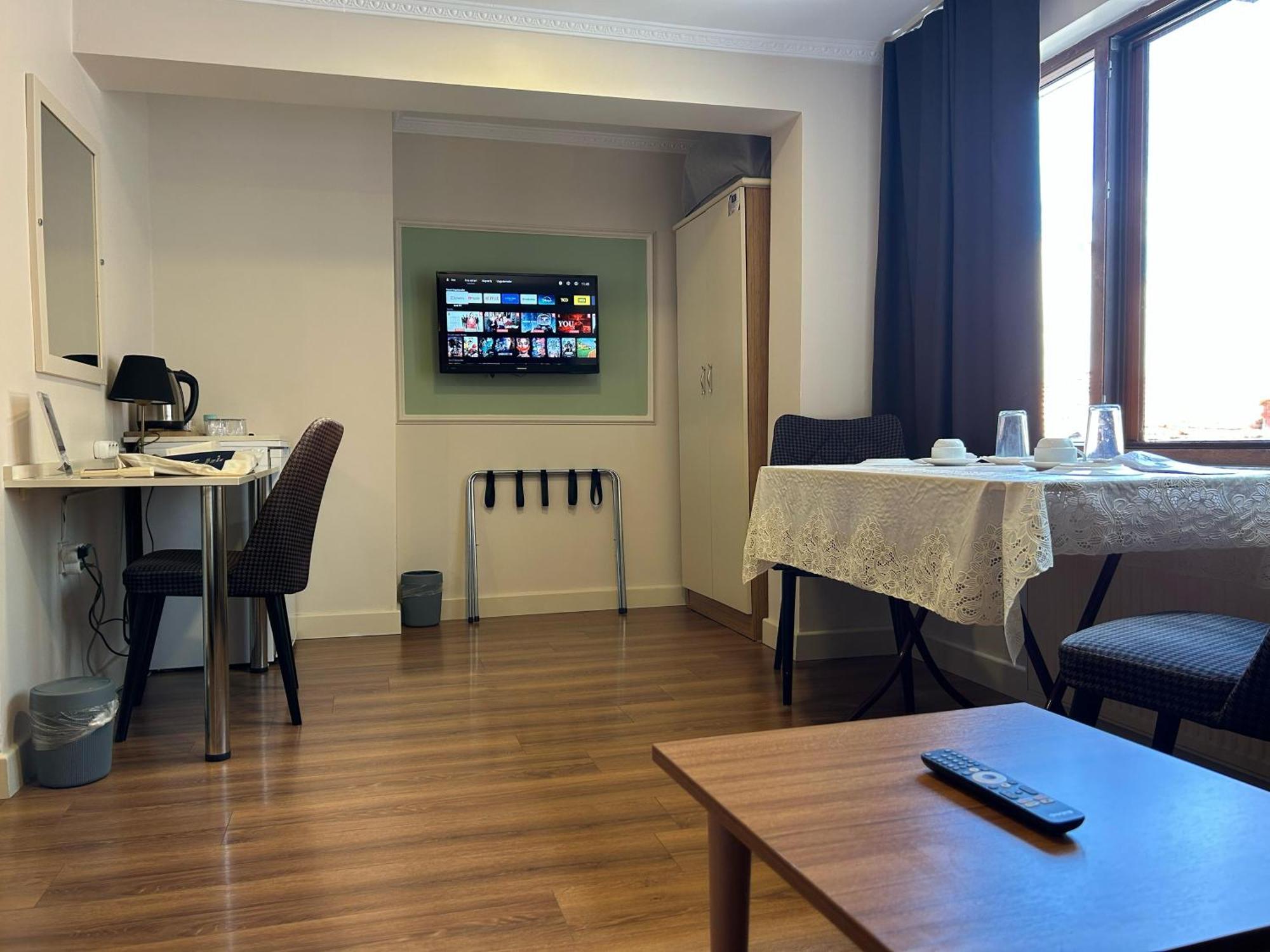 Naila Hotel Istanbul Exteriör bild